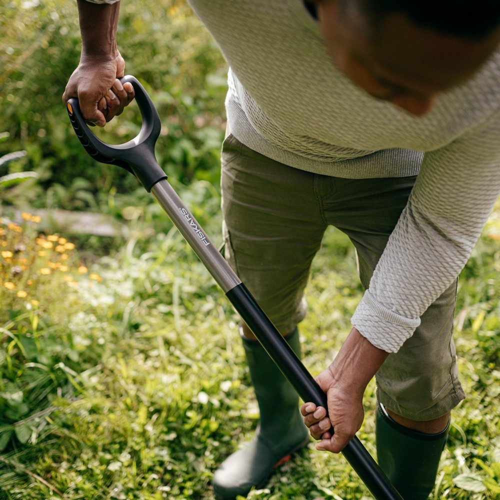 Вилы садовые Fiskars Ergonomic 1070679