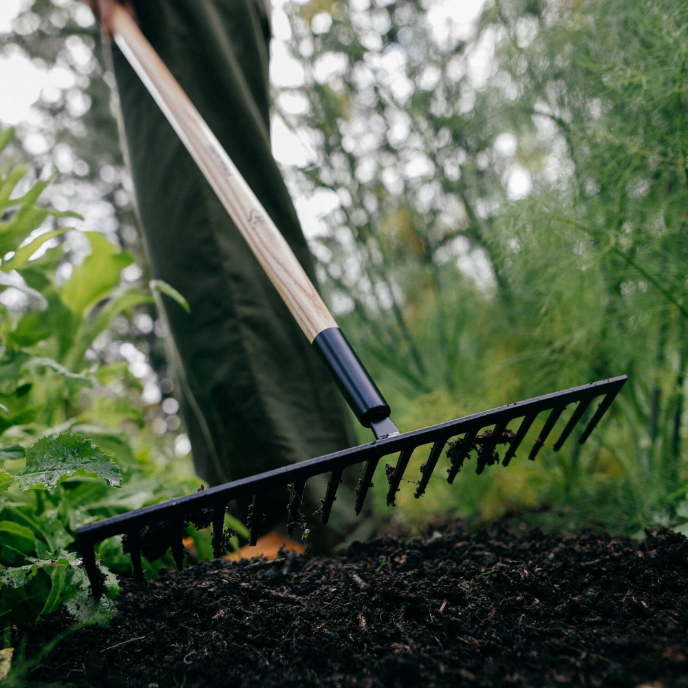 Грабли Fiskars Solid 1011600