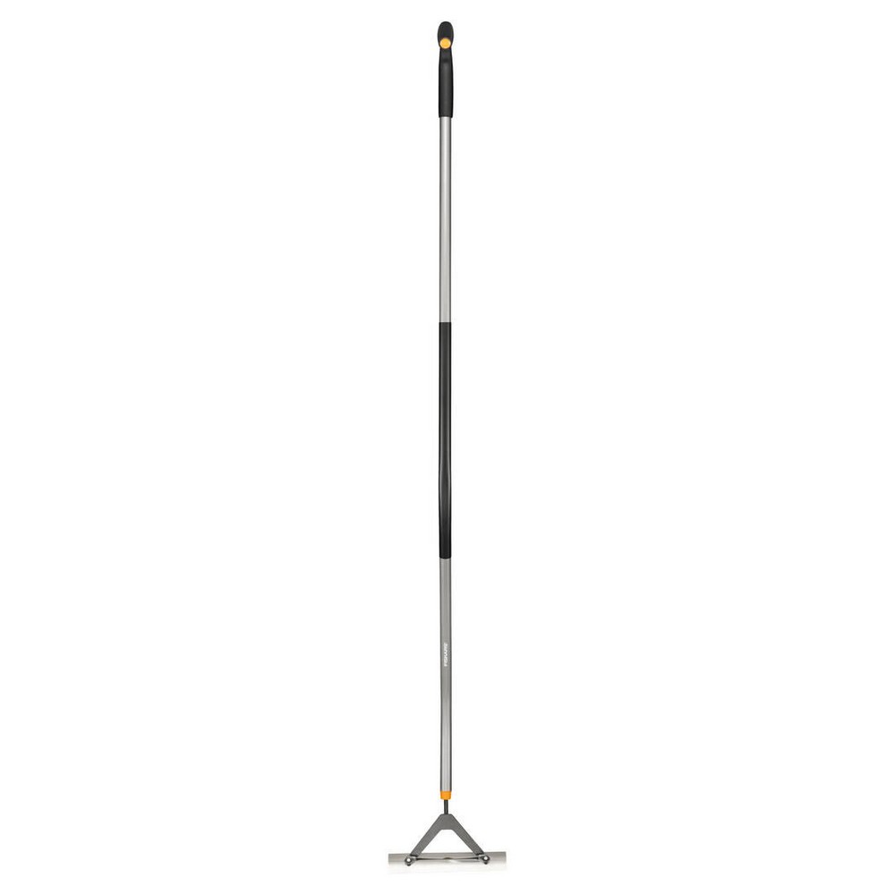 Мотыга-рыхлитель от сорняков Fiskars Ergonomic 1077110