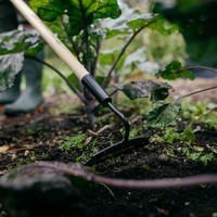 Фото Мотыга Fiskars Solid 1011613