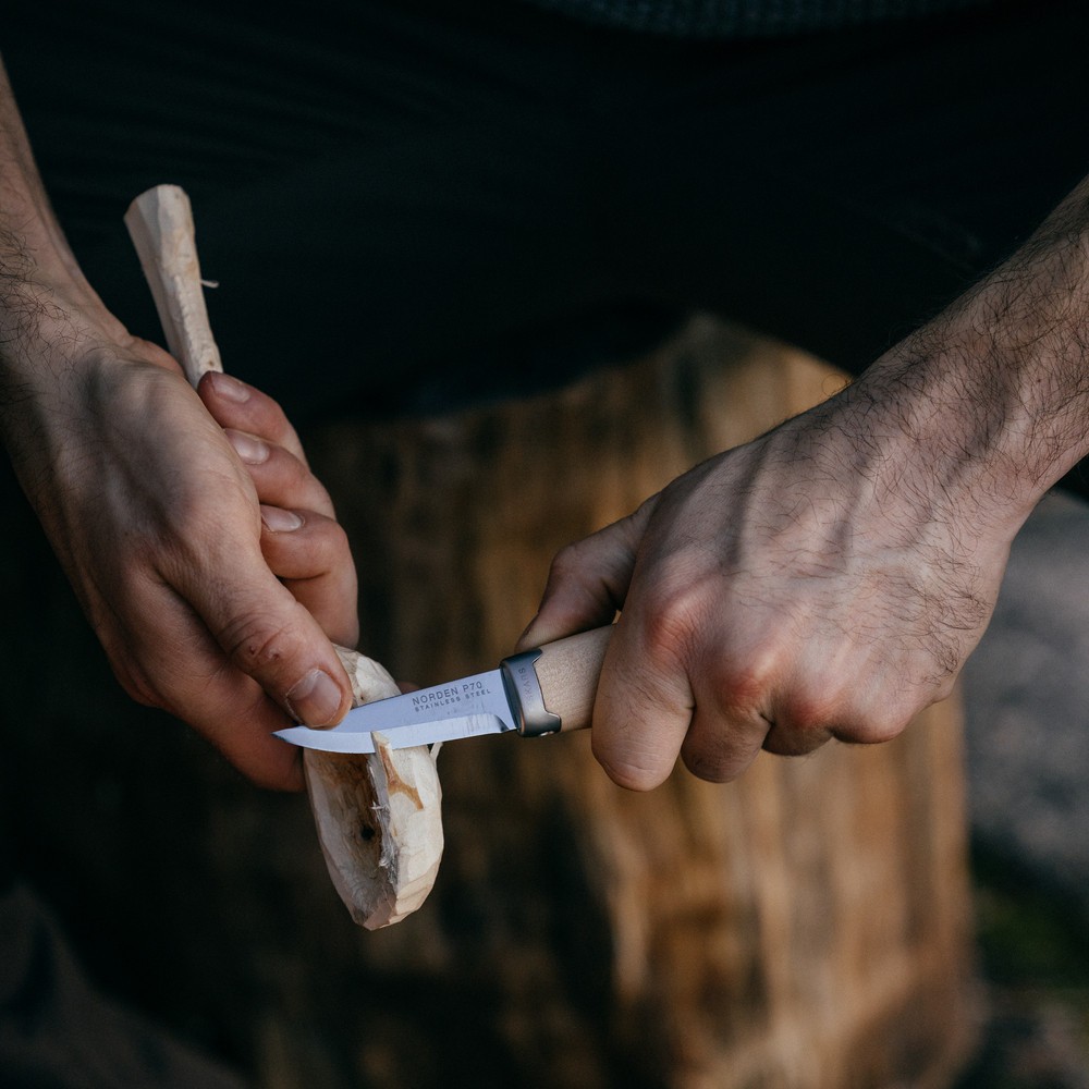 Нож ремесленный Fiskars Norden 1071897