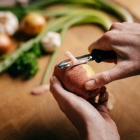 Фото Набор ножей для овощей Fiskars Essential 3 шт 1065600